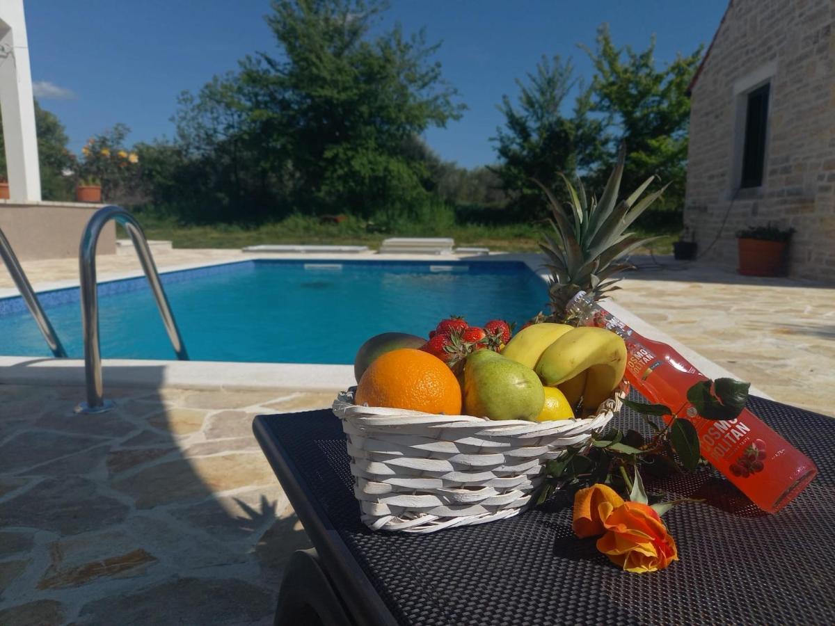 Leggiero Villa Benkovac Ngoại thất bức ảnh