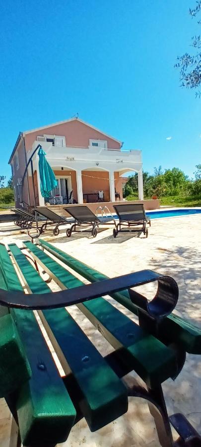 Leggiero Villa Benkovac Ngoại thất bức ảnh