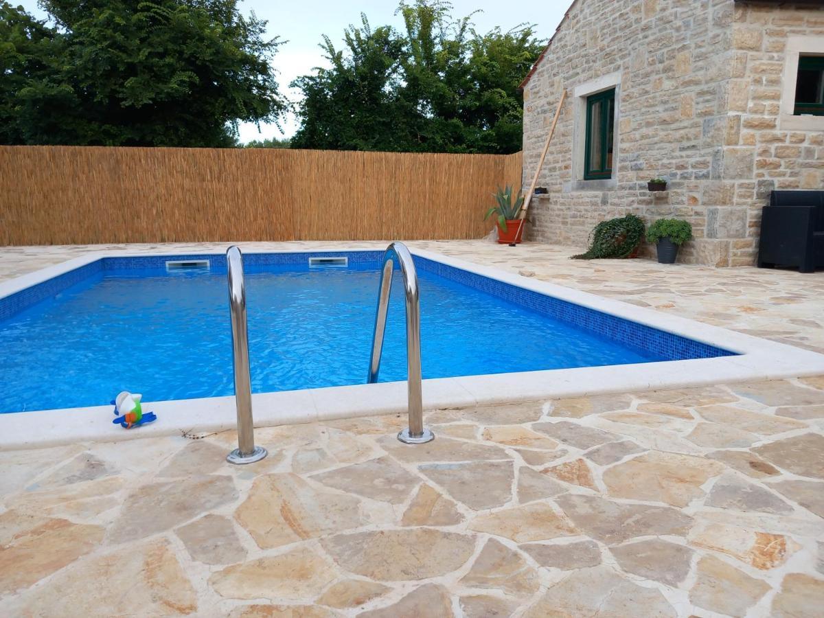 Leggiero Villa Benkovac Ngoại thất bức ảnh