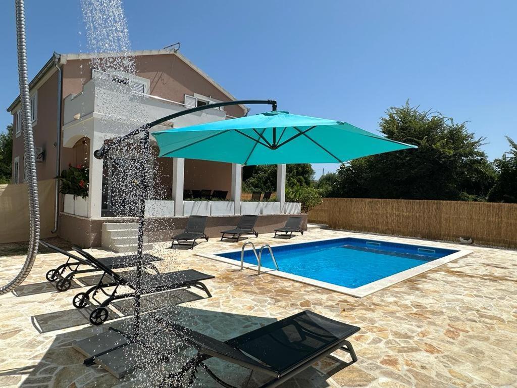 Leggiero Villa Benkovac Ngoại thất bức ảnh