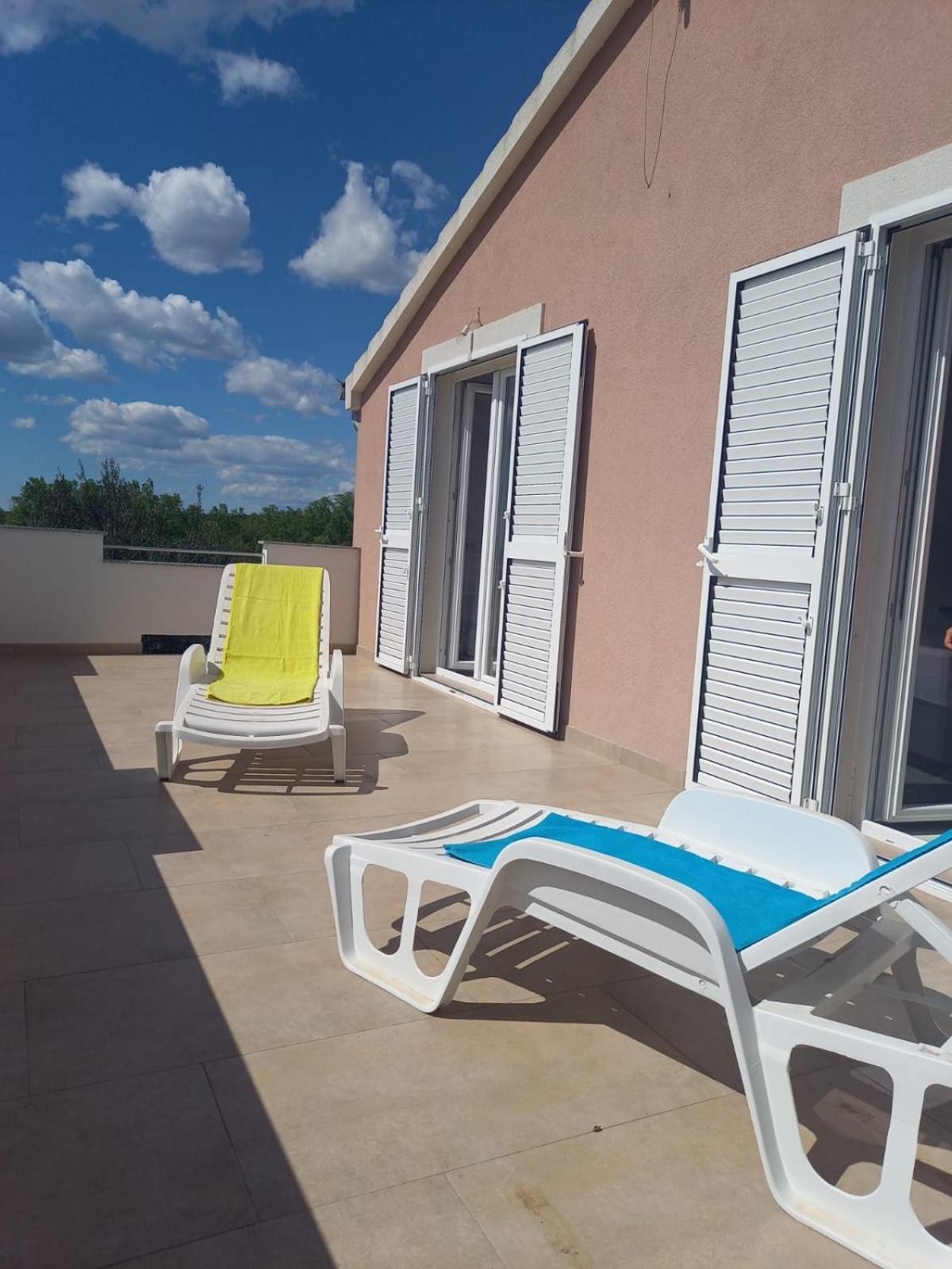 Leggiero Villa Benkovac Ngoại thất bức ảnh